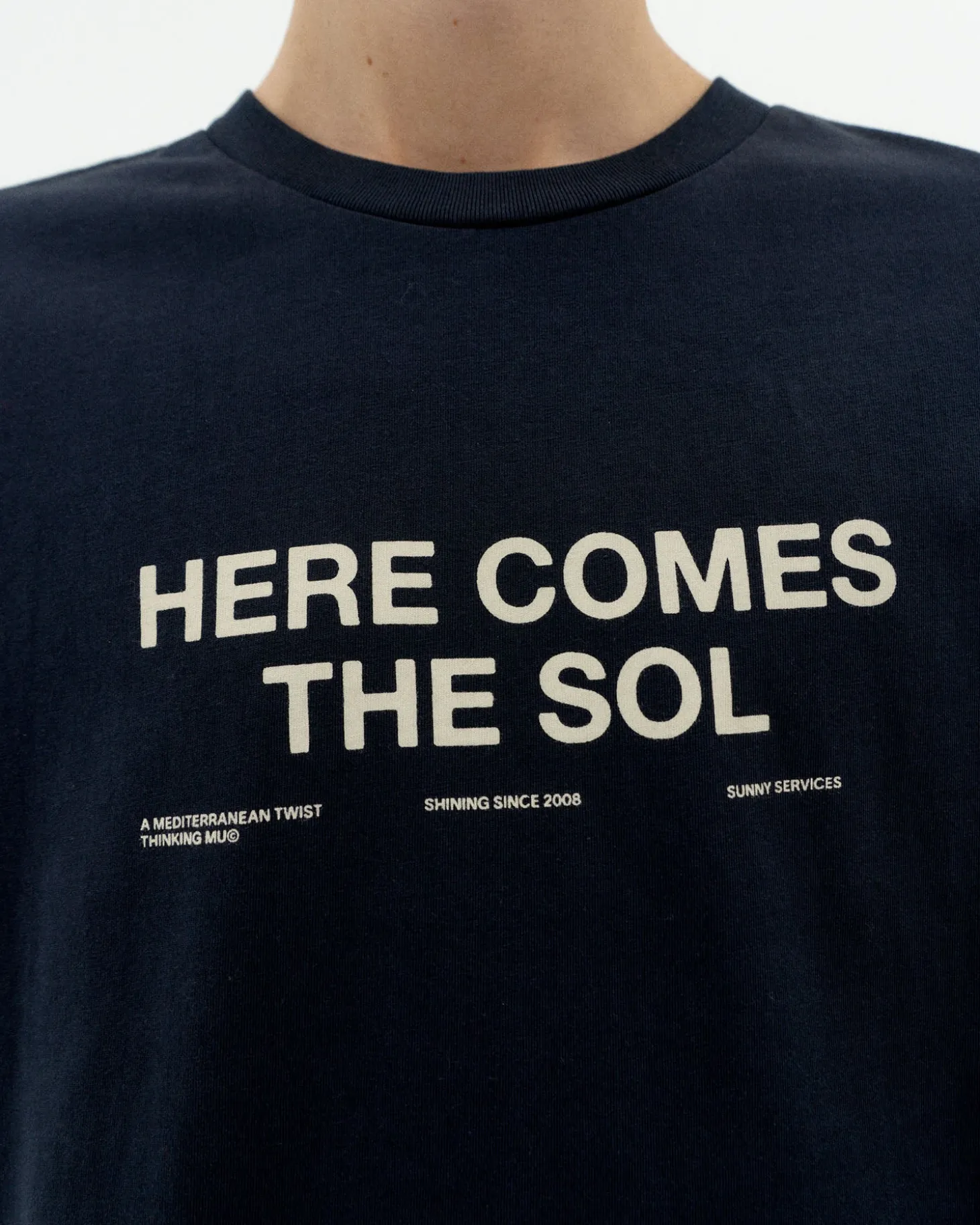 Camiseta azul here comes the sol