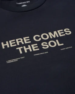 Camiseta azul here comes the sol