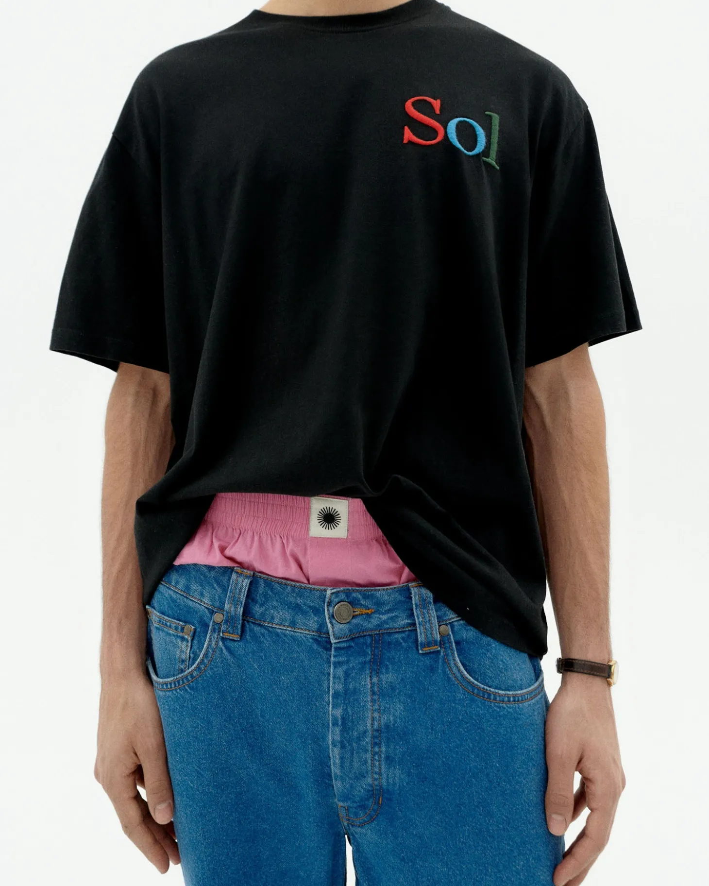 Camiseta bordada sol type Aaron