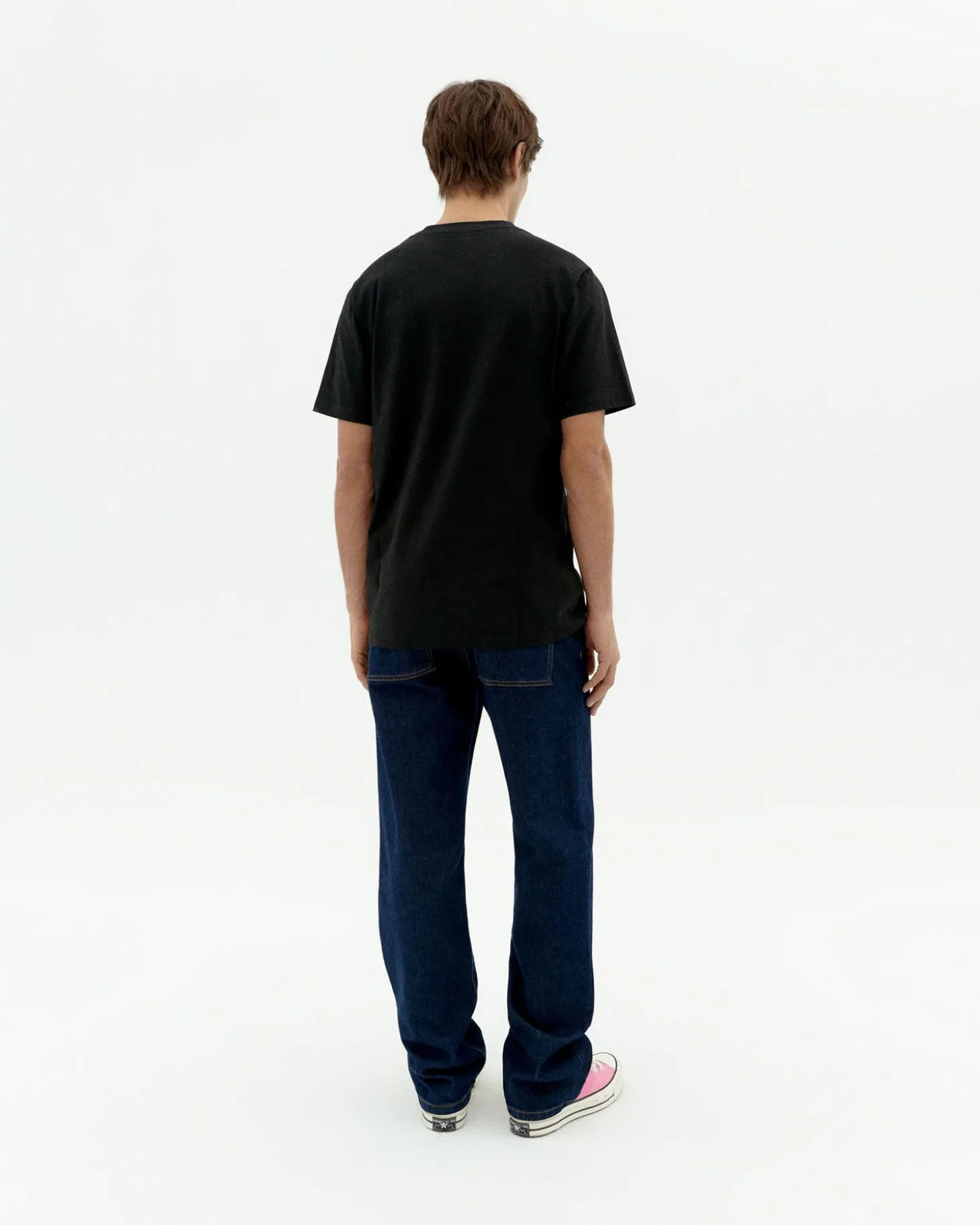 Camiseta bordada Zach