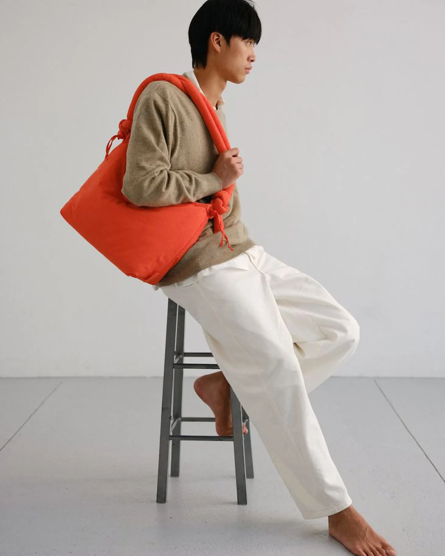 Coral Ona soft bag