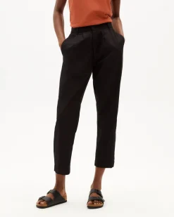 Pantalón carrot Rina light