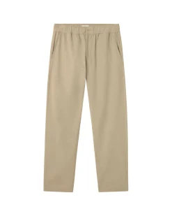 Pantalón recto crudo Travel Light