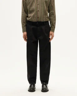 Pantalón relaxed pinza negro Wotan