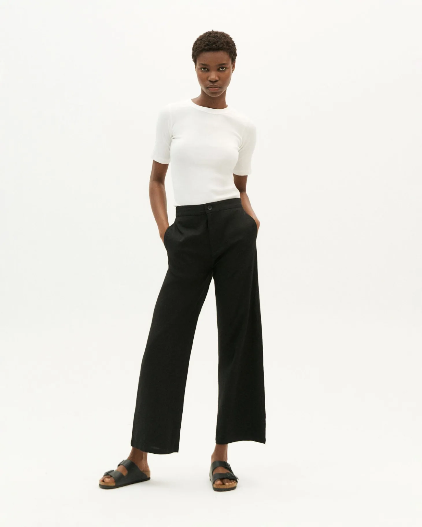 Pantalón tiro alto negro Karina