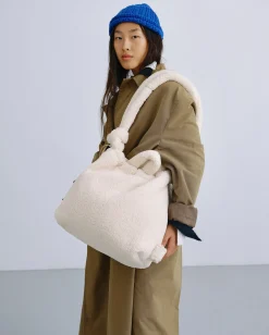 Sand Ona Sherpa bag