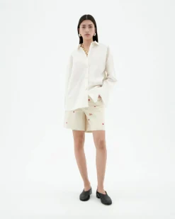 Shorts bordado a mano Luisa