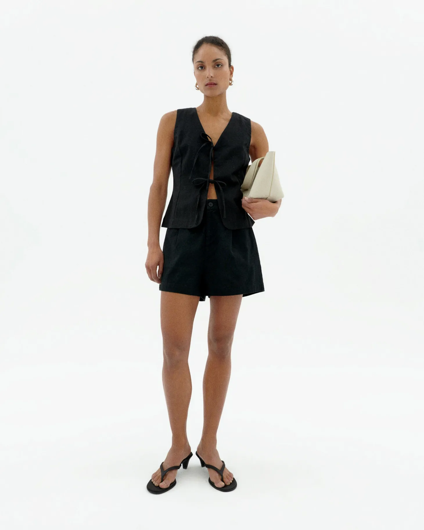 Shorts negro Narciso