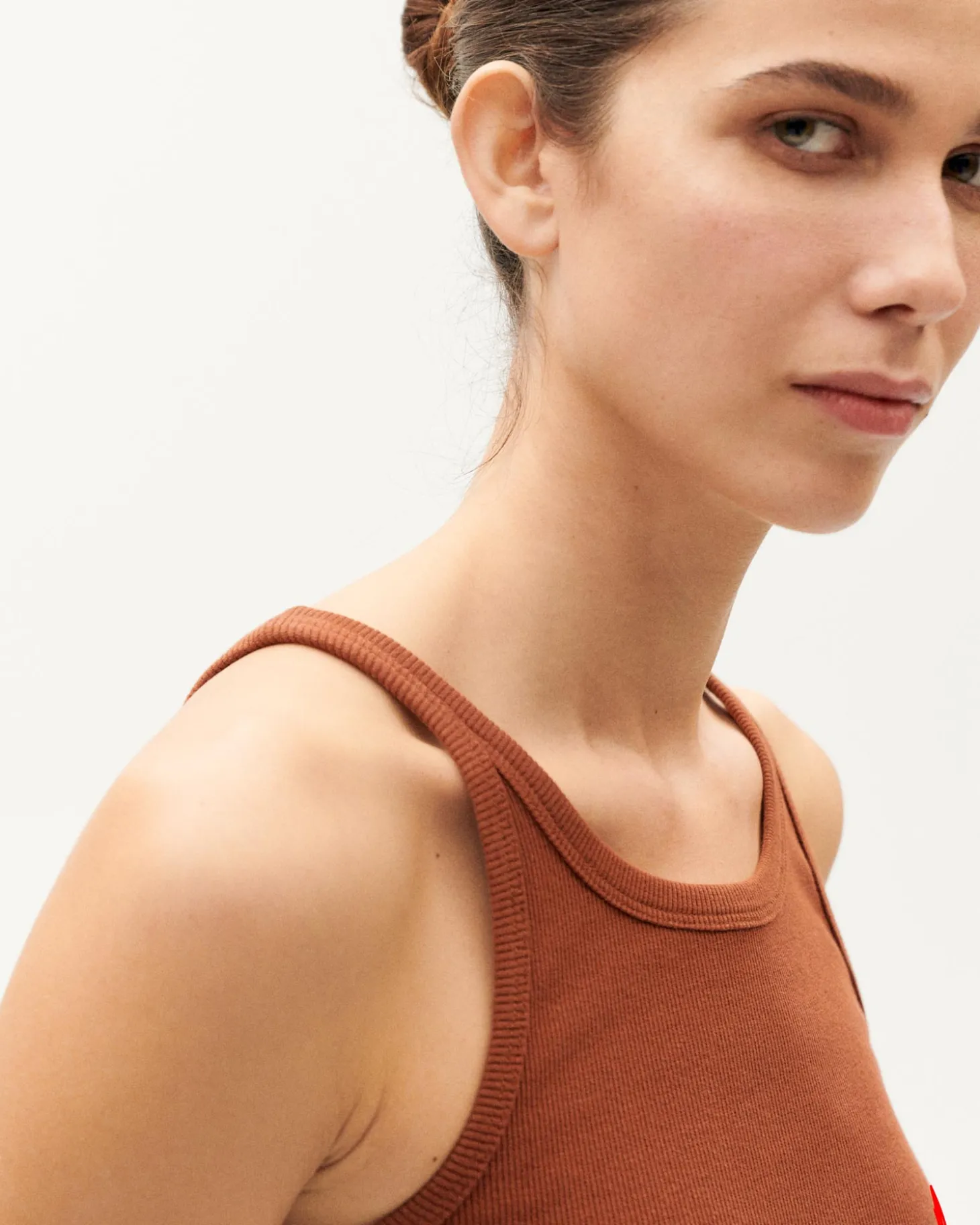 Top halter marrón Harriet
